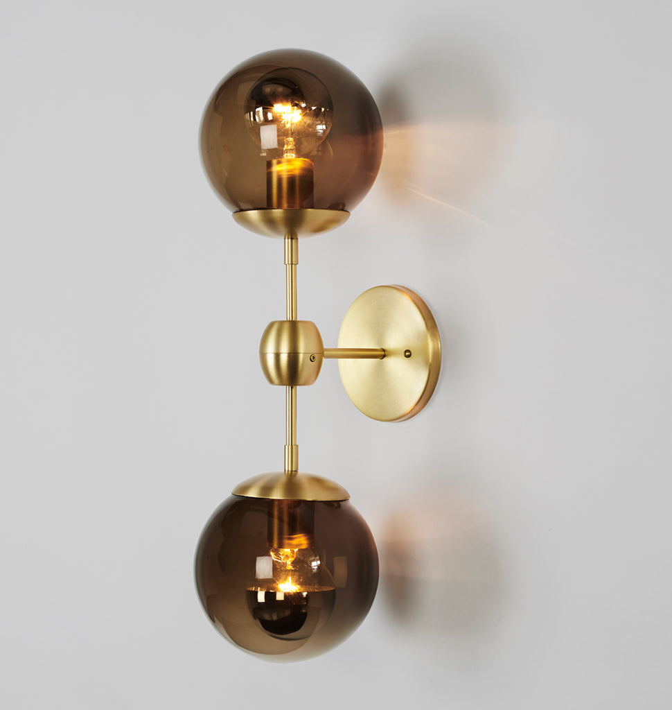 Sconce - 2 Globes (Brushed brass/Smoke)