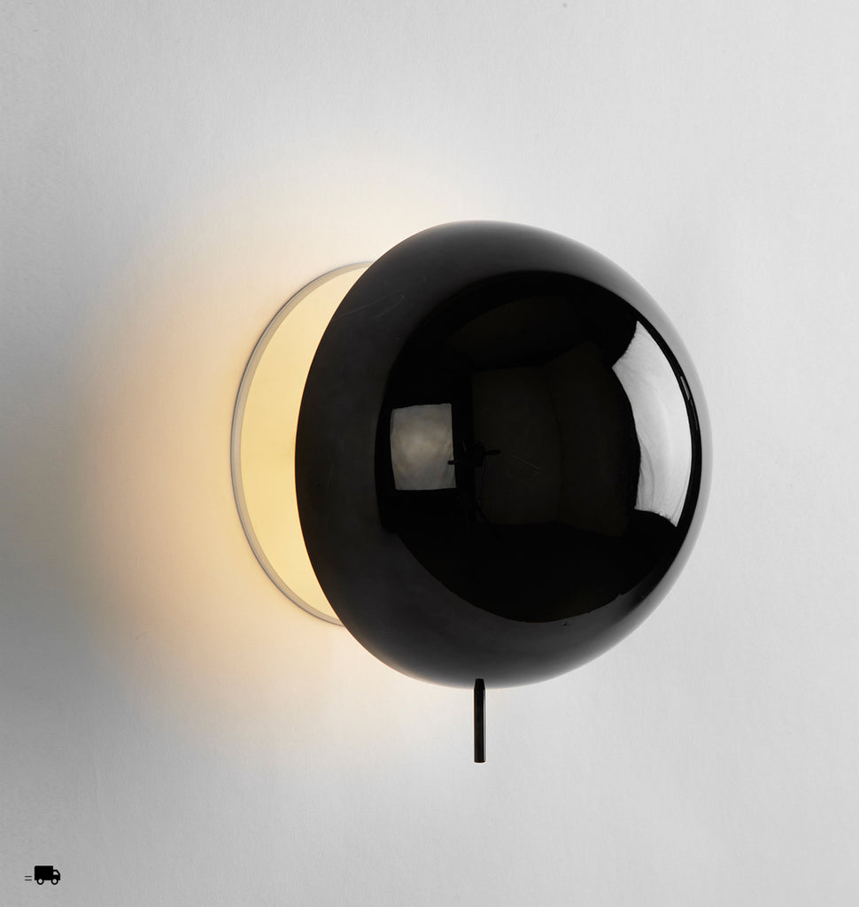 Sconce (Black)